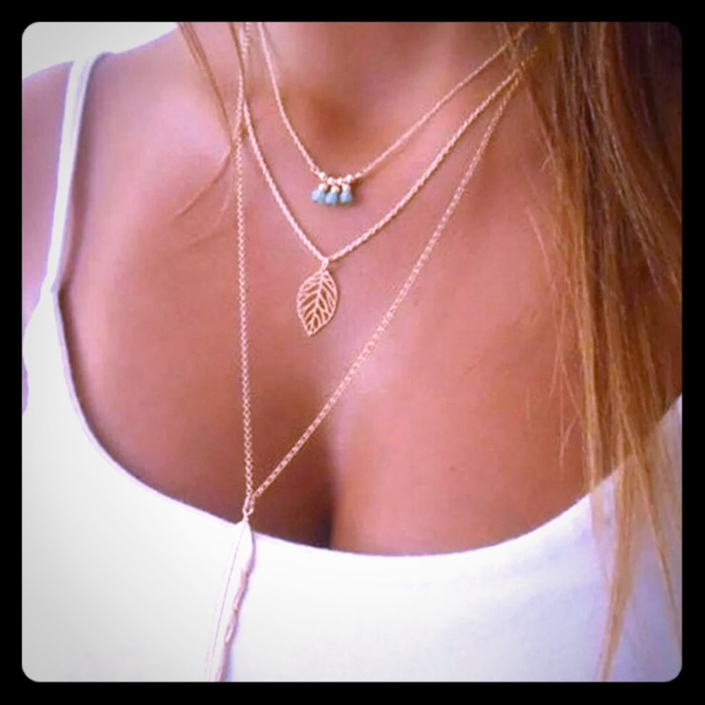 Feather beaded boho necklace